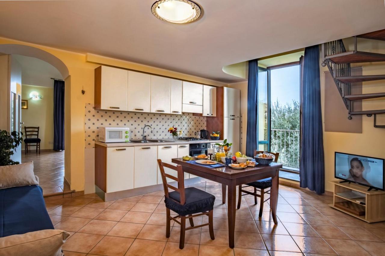 Villa Rosmary - Sorrento Coast - Gulf Of Naples View Εξωτερικό φωτογραφία