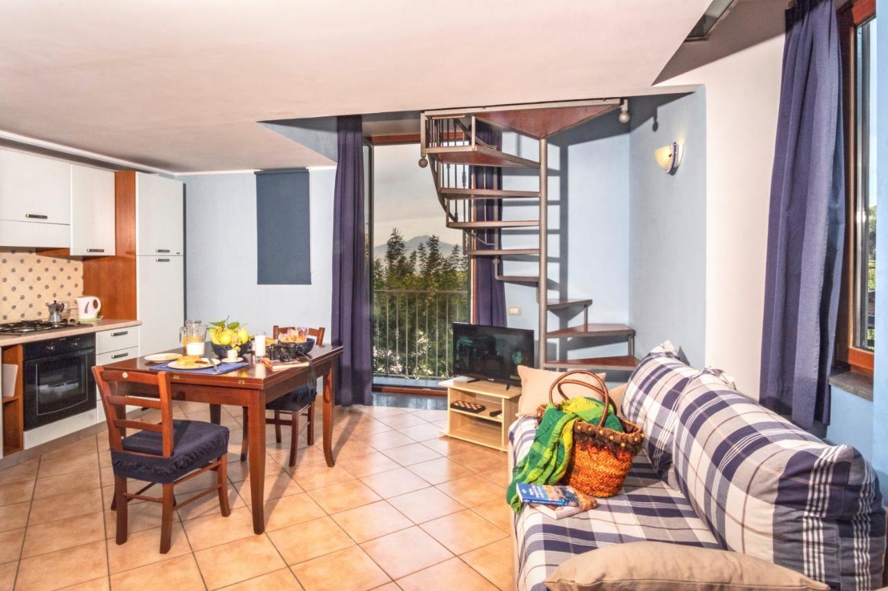 Villa Rosmary - Sorrento Coast - Gulf Of Naples View Εξωτερικό φωτογραφία
