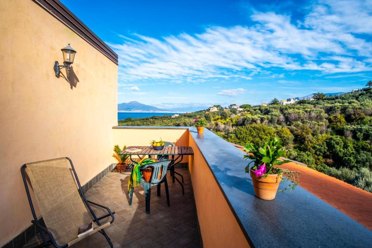 Villa Rosmary - Sorrento Coast - Gulf Of Naples View Εξωτερικό φωτογραφία